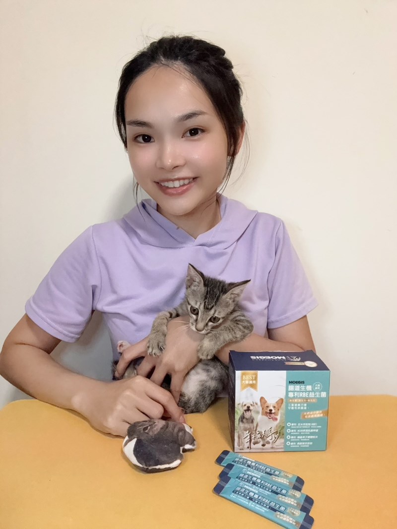 女人知己試用大隊,口碑行銷,部落客行銷,Moegis萌吉 腸道生機專利RBE益生菌,寵物益生菌,專利RBE益生元,專利蔬果酵素,小分子胜肽,藍藻粉,維持免疫力,幫助維持消化道機能,維持正常食慾,改變細菌叢生態,腸胃保健,犬貓適用